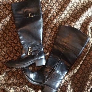 Girls boots